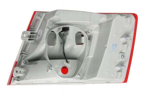 TYC  Multifunctional rear lamp 11-12674-06-2/tyc