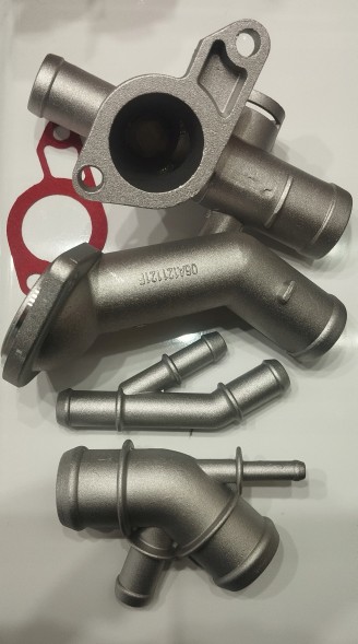 CHINA  Aluminium radiator set vw golf mk4 audi tt 06a 121133 j jetta gti1,8