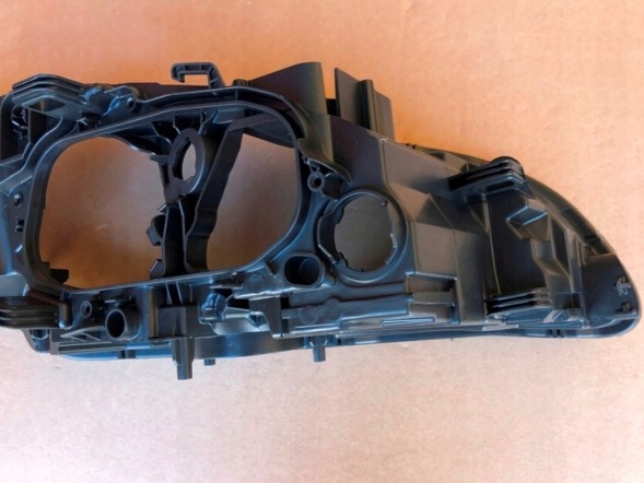 WOLLER VOLVOS60 LEWA Can lamp headlight cartridge left front for volvo s60 v60 2014-18