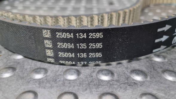 Jeep OE 55271850 Jeep cherokee 2.2 cdr alfa romeo 2.2 multijet 55271850 timing belt