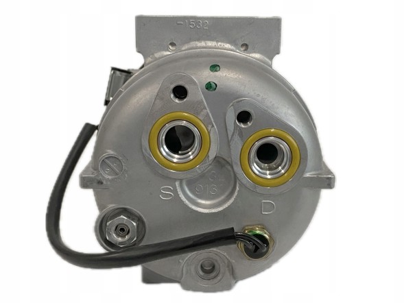 Valeo 8602621 / 8614983 / 8684286 / 8FK351109-261 Volvo 8602621 / 8614983 / 8684286 / 8fk351109-261 air conditioning compressor