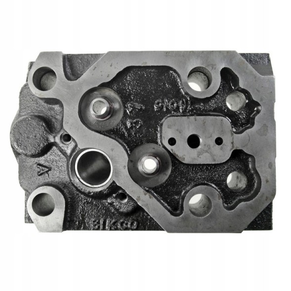 thm Z/5/31/N Zetor 6211 7211 7745 engine head without valves without plate springs and with