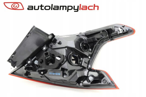 CHINA  Peugeot 308 from 2017- rear lamp left new