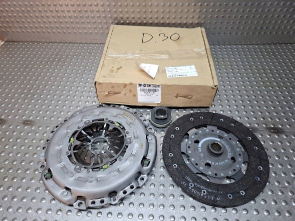 Citroen OE 1611271780 Clutch set citroen jumpy iii peugeot 407 2.0 hdi 16v 1611271780