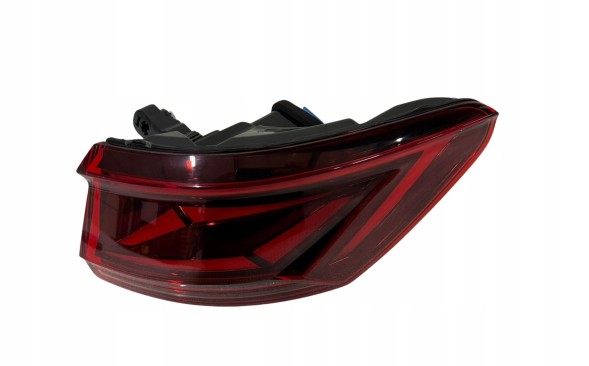 Volkswagen OE 760945208D 760 945 208 D glp Лампа задня права touareg 760945208d риси фото!