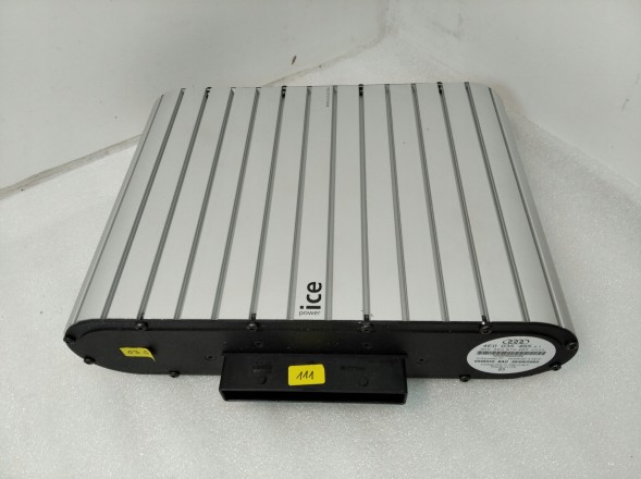 Audi OE 4E0035465 4E0910465 4E0035465 ПІДСИЛЮВАЧ АУДІО B&amp;O AUDI A8 03-07