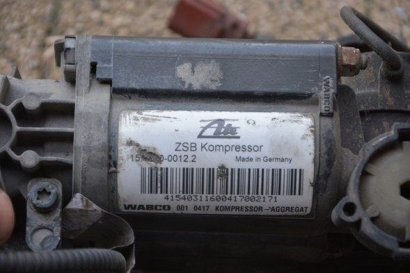 Audi OE KOMPRESOR ZAWIESZENIA AUDI A8 D3 LONG 4E0616005F КОМПРЕСОР ПІДВІСКИ AUDI A8 D3 LONG 4E0616005F