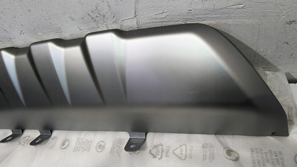 Toyota OE PW415-0K000 MBAP13 НАКЛАДКА НА ПЕРЕДНІЙ БАМПЕР TOYOTA HILUX 8 VIII 15-