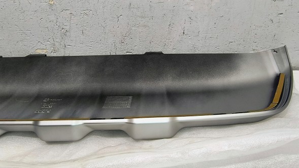 Toyota OE PW415-0K000 MBAP13 НАКЛАДКА НА ПЕРЕДНІЙ БАМПЕР TOYOTA HILUX 8 VIII 15-