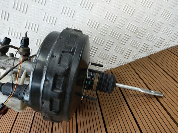 Volvo OE VOLVO S60 V70 II 00-07 2.4 D5 СЕРВОГАЛЬМІВНИЙ НАСОС 03.7858-3532 ЄВРОПА OE