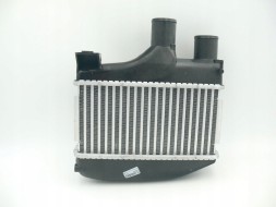 Polcar 8114J8A1 Охолоджувач повітря (інтеркулер) polcar 8114j8a1