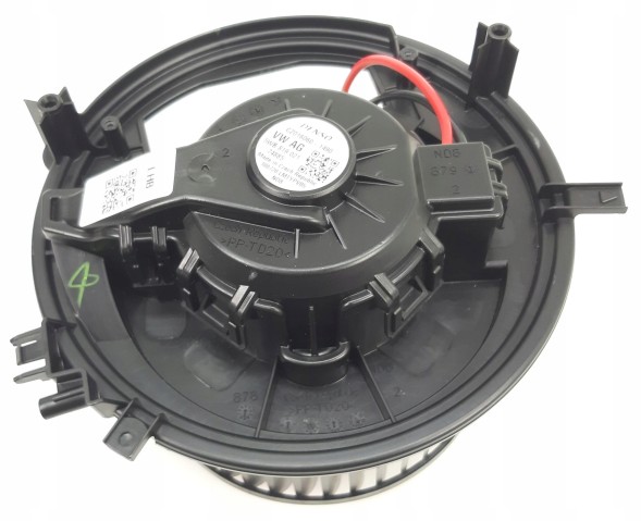 Volkswagen OE 5WB819021, DWP502703OE Вентилятор пічки обігрівача VW Passat B8 5WB819021