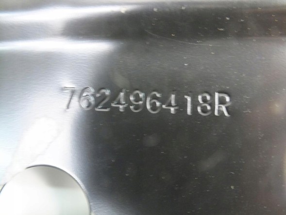 Renault OE 762198312R RENAULT CLIO IV Стовп