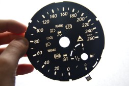 Moman 0089688087572 Mercedes GL - заміна циферблатів MPH на км