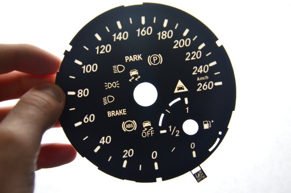 Moman 0089688087572 Mercedes GL - заміна циферблатів MPH на км