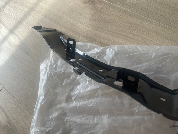 Infiniti OE 62290-1MA0A OE INFINITI M35 M37 M56 11-13 Q70 14-19 ВЕРХНЯ БАЛКА ПЕРЕДНЬОЇ ПАНЕЛІ 1MA0A OE