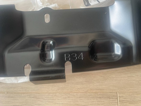 Infiniti OE 62290-1MA0A OE INFINITI M35 M37 M56 11-13 Q70 14-19 ВЕРХНЯ БАЛКА ПЕРЕДНЬОЇ ПАНЕЛІ 1MA0A OE