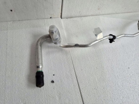 Alfa Romeo OE Трубка кондиціонера 545496180 / 50549618 Alfa Romeo Mito 13-18