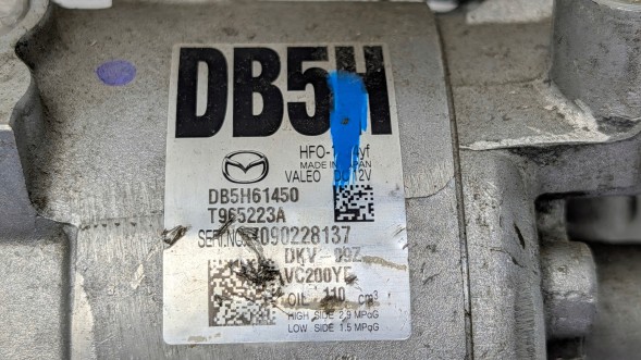 EURO KLIMA DB5H61450 / T965223A / DB5H-61450 MAZDA 2 DJ CX3 КОМПРЕСОР КОНДИЦІОНЕРА DB5H61450