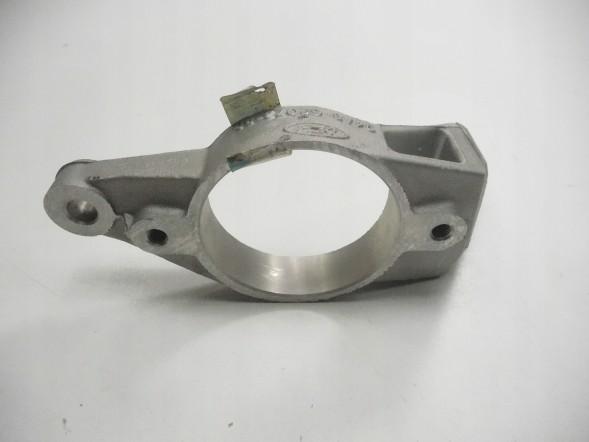 Ford OE Підвіска двигуна та коробки передач. FORD Escort 1995-2001 OE 7057300