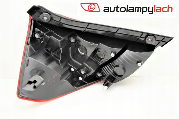 Китай D19PWE8217-19C2RLDUESL Задня LED фара HONDA JAZZ / FIT з 2015 року, права, нова