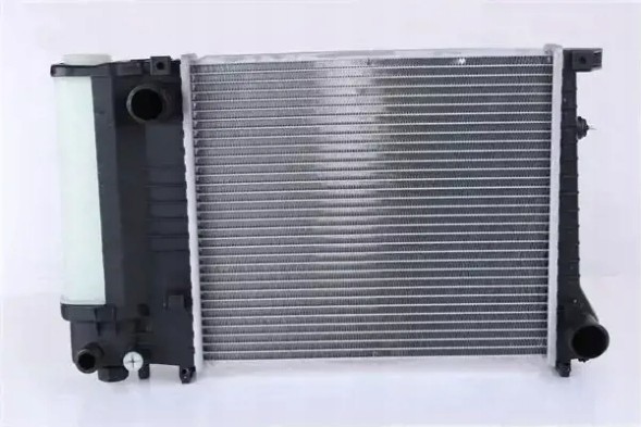 Nissens 60729A Охолоджувач води 60729а nissens bmw 3 e30