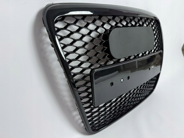 Китай AUDI A6 C6 GRILL ATRAPA CHŁODNICY PLASTER MIODU 04-12 CZARNY POŁYSK Муляж решітки радіатора Audi A6 C6, чорний глянсовий, 2004-2012