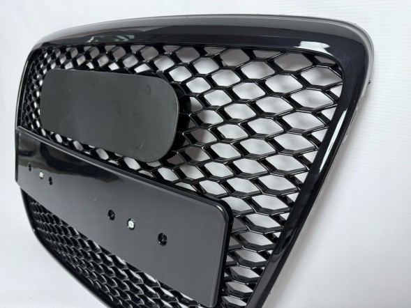 Китай AUDI A6 C6 GRILL ATRAPA CHŁODNICY PLASTER MIODU 04-12 CZARNY POŁYSK Муляж решітки радіатора Audi A6 C6, чорний глянсовий, 2004-2012