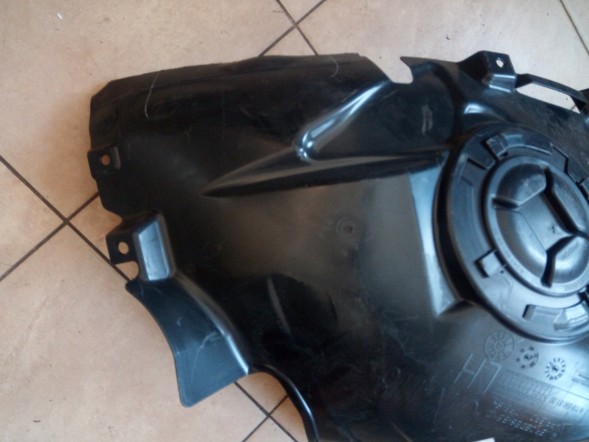Mercedes-Benz OE 1186908100 1186900201 НАДКОЛІ МЕРСЕДЕС CLA W118 C118 ПЕРЕДНІЙ ОРИГ.*