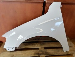 Polcar BŁOTNIK LEWY PRZÓD VOLKSWAGEN PASSAT B7 LB9A БРИЗКОВИК ЛІВИЙ ПЕРЕДНІЙ VOLKSWAGEN PASSAT B7 LB9A