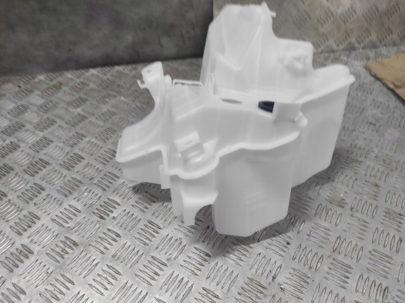 Lexus OE 85315-24130 8531524130 rc LEXUS RC 200 RC350 БАЧОК ОМИВАЧА СКЛА