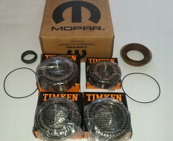 Timken CHR.8.25-MASKIT Комплект підшипників та сальників Timken для заднього моста Chrysler 8.25