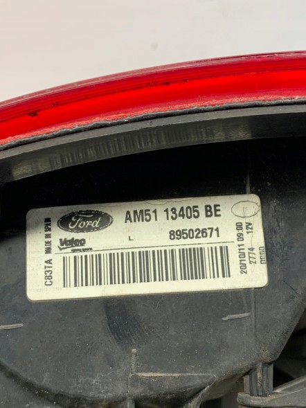 Ford OE LAMPA TYLNA PRAWA AM51-13405-BE FORD ЛАМПА ЗАДНЯ ПРАВА AM51-13405-BE FORD
