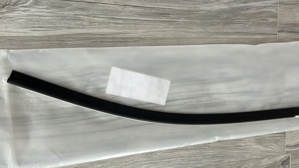 Toyota OE 56153-42020 RAV4 V Ущільнювач нижній лобового скла передній Toyota RAV4 V 20-