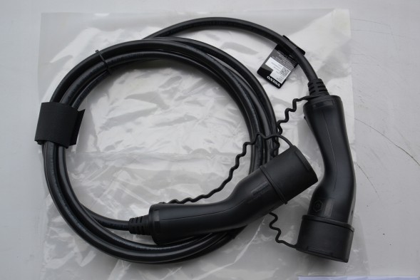 Volvo OE 32257309 кабель шнур зарядки 11KW 16A 4M оригінал