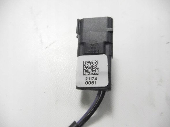 Ford OE ПРЯЖКА РЕМЕНЯ БЕЗПЕКИ ПЕРЕДНЯ FORD MONDEO OE DS73-F61208-CD35B8