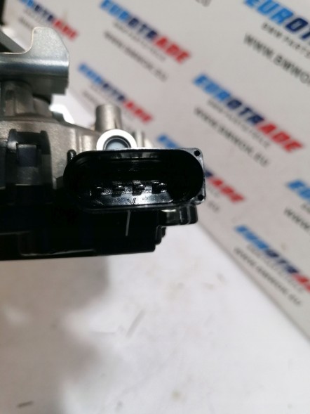 BMW OE BMW 5A45FD1 61615A45FD1 OEM Механізм склоочисника передній BMW G05 G06 G07 G09 F95 F96 5A45FD1