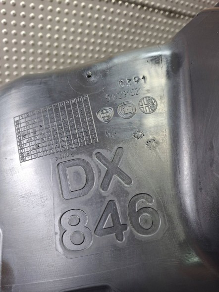 Lancia OE S27730387 ЗАДНЕ ПРАВЕ КРИЛО LANCIA YPSILON 11- OEM 51929152