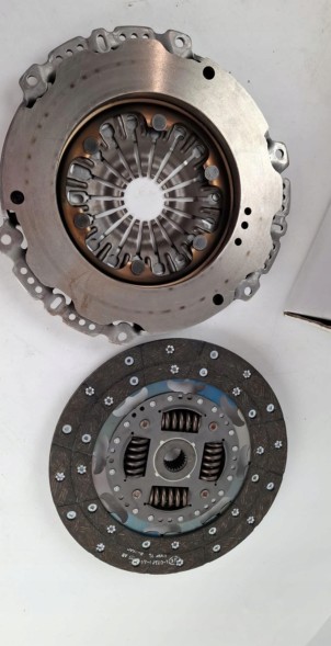 Шеффлер ЛуК 627 3066 09 Schaeffler luk 627 3066 09 комплект зчеплення ford transit v363