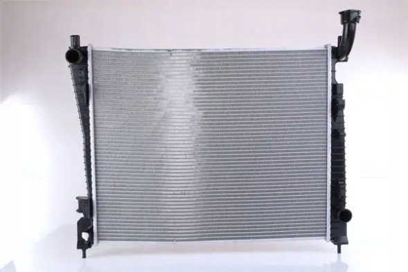 Nissens 61033 Радіатор охолодження 61033 nissens jeep grand cherokee