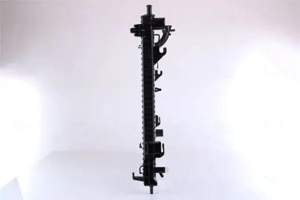 Nissens 61033 Радіатор охолодження 61033 nissens jeep grand cherokee