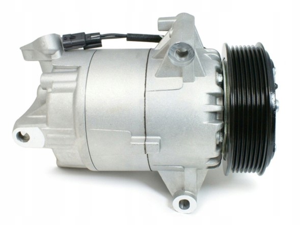 EURO KLIMA КОМПРЕСОР КОНДИЦІОНЕРА NISSAN RENAULT 01140642 / 1140642 / 92600-JD71A