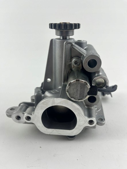 Renault OE 150005863R МАСЛЯНИЙ НАСОС RENAULT 1.2TCE 150007372Р ОРИГІНАЛ