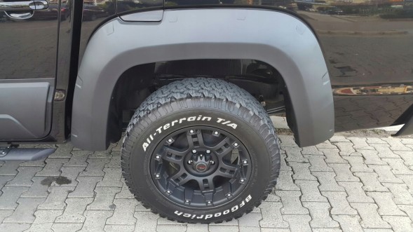 Timbernet VWAFF-004 Надколі розширення надколів бризковиків VW Amarok 2017-2021 AdBlue