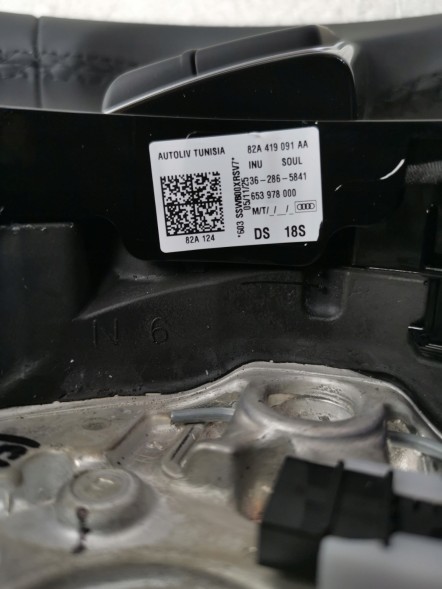 Volkswagen OE 82A419091AA, DWP537435OE Шкіряне кермо з пелюстками та мультифункцією Audi A3 8Y 82A419091AA Нове OE
