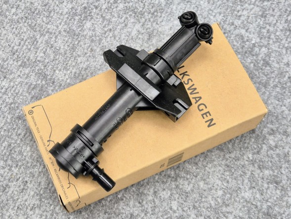 Audi OE 8U0955101B Audi q3 насадка рідини омивача фари омивач oe 8u0955101b орг.
