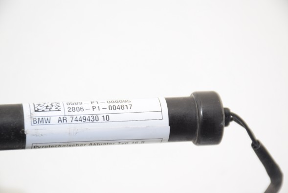 BMW OE 7449430 BMW BMW G20 G21 G22 G23 G26 Правий піротехнічний патрон капота Захист пішоходів