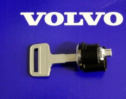 Volvo OE 31484338 VOLVO XC40 S60 V60 II Замок бардачка, панелі приладів
