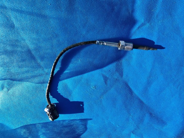 BMW OE QUA8064 Датчик температури вихлопних газів BMW G60 G61 G70 G45 G05 G06 8490564