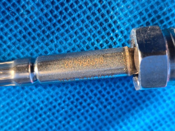 BMW OE QUA8064 Датчик температури вихлопних газів BMW G60 G61 G70 G45 G05 G06 8490564